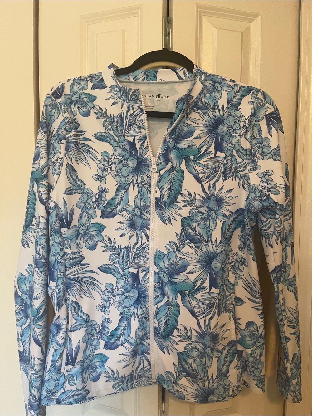 Caribbean Joe White Jacket with Blue Tropical Floral Print